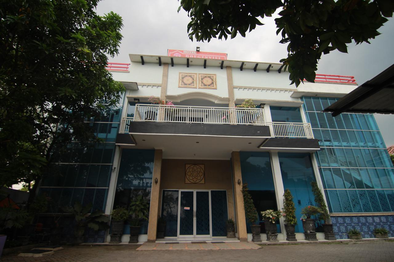 Hotel Boegenviel Syariah Lamongan Eksteriør bilde